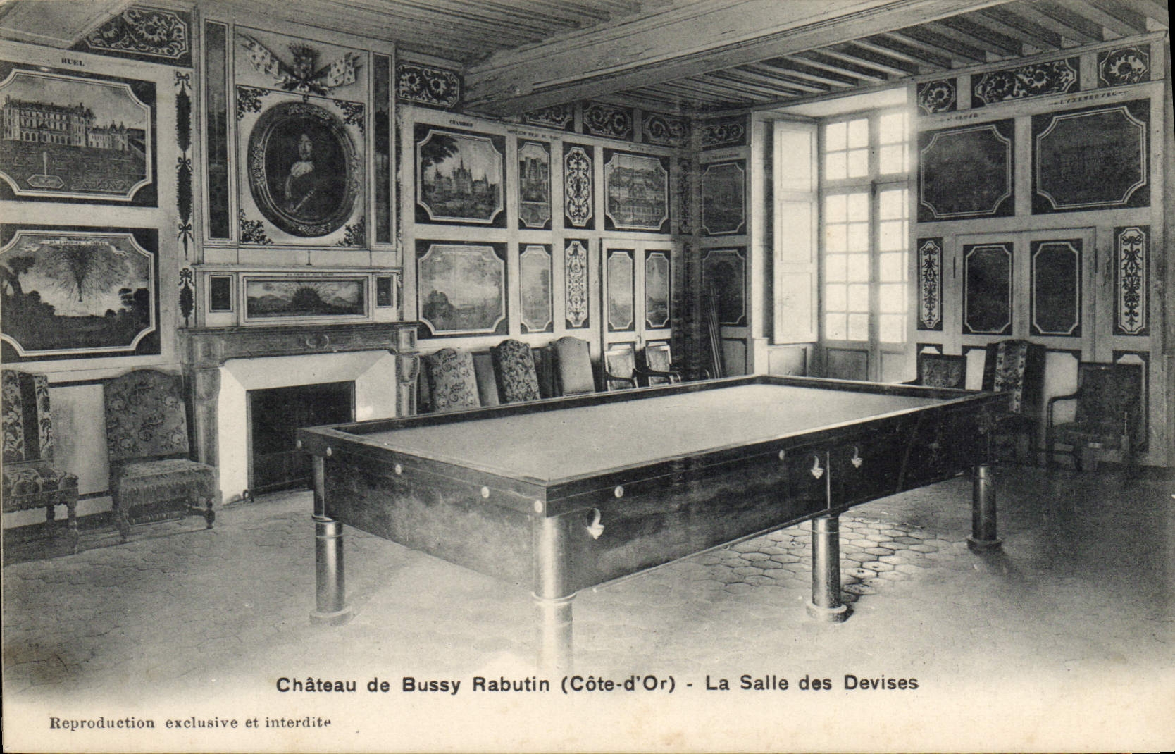 CPA Billard Chateau de Bussy Rabutin La salle des devises