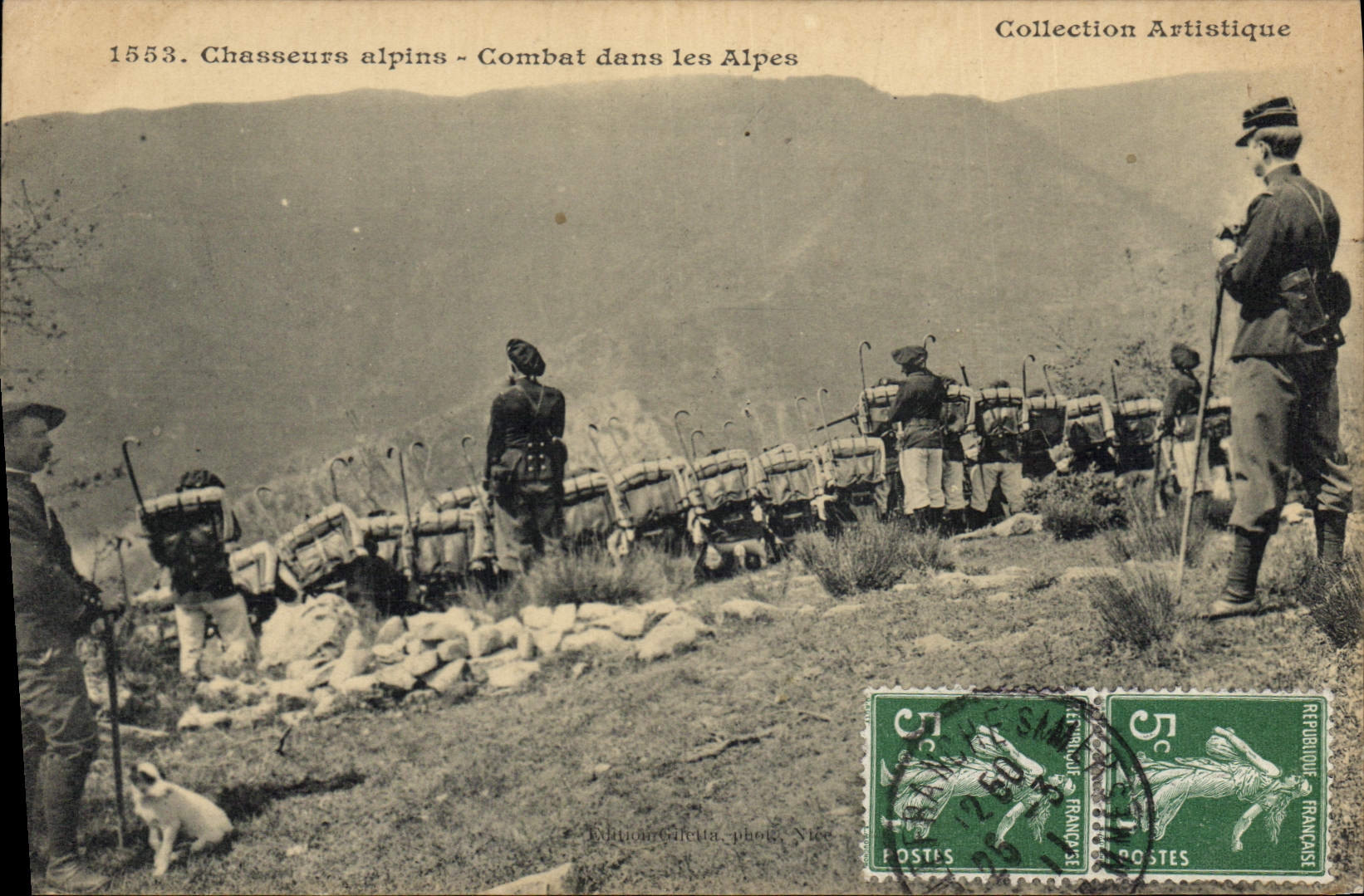 CPA Militaria Chasseurs alpins Combat dans les Alpes