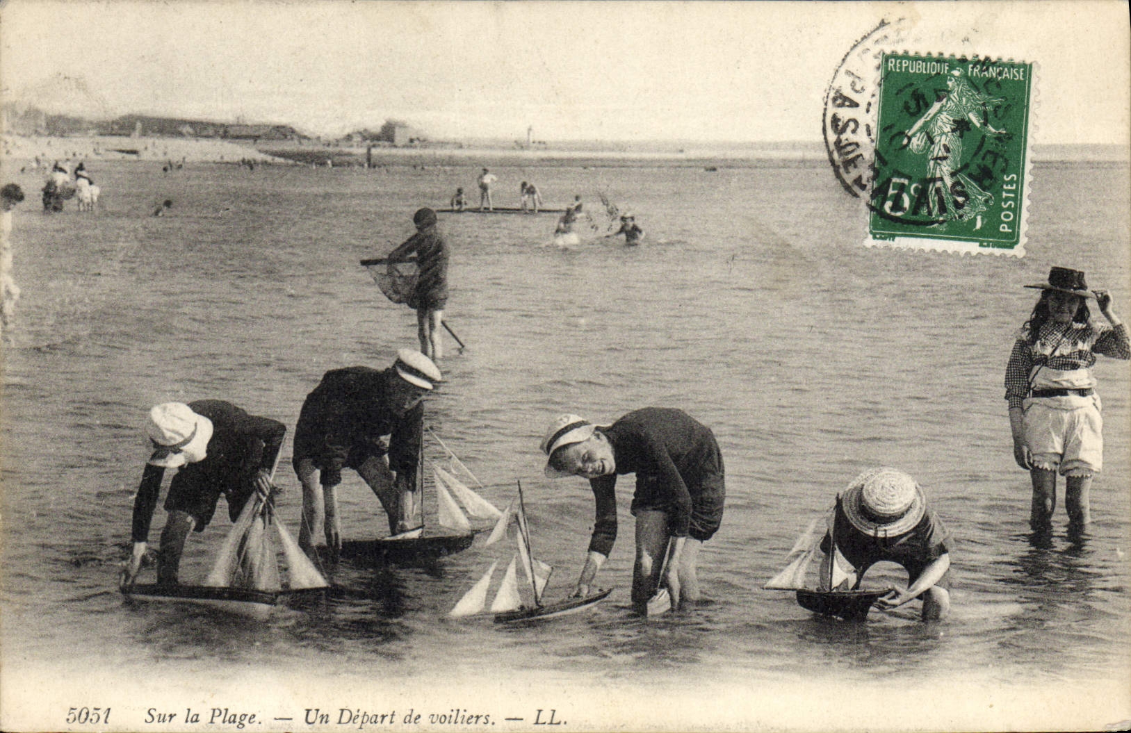 Vintage Postcard On the beach a departure of sailing ships Boats