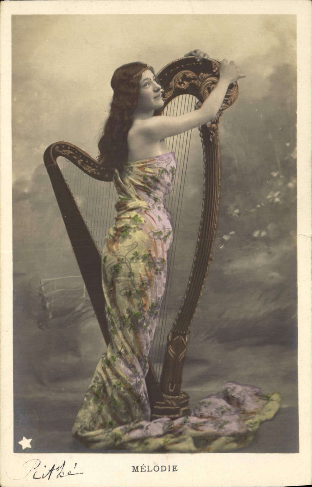 CPA Femme Harpe Melodie 