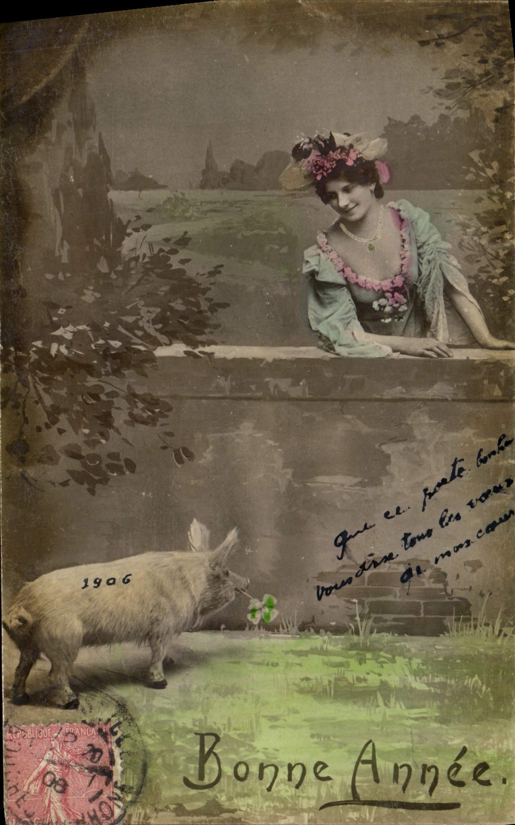 CPA Cochon Porc Femme Bonne annee 