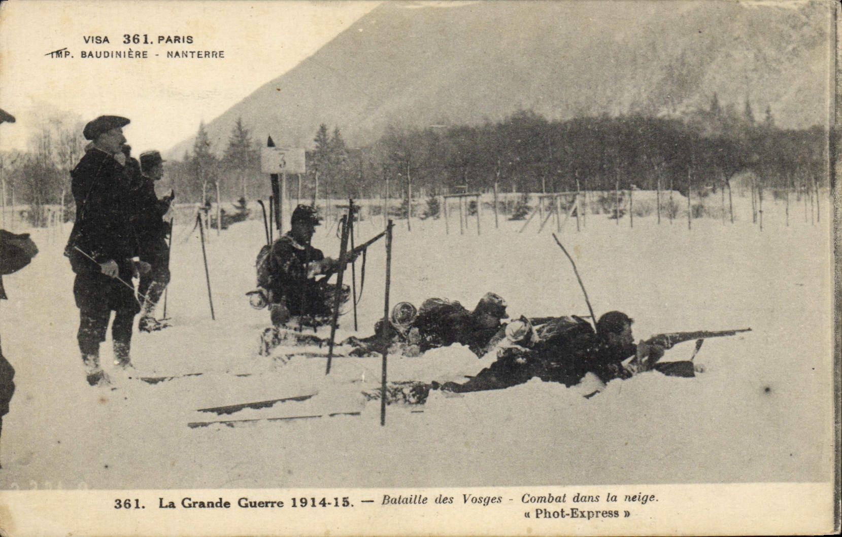Vintage Postcard Militaria Alpine hunters Battles of the Vosges Combat in snow