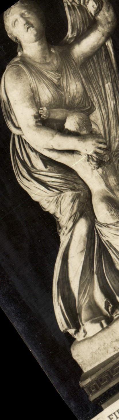 Vintage Postcard Firenze Galleria degli Uffizi Niobe veined