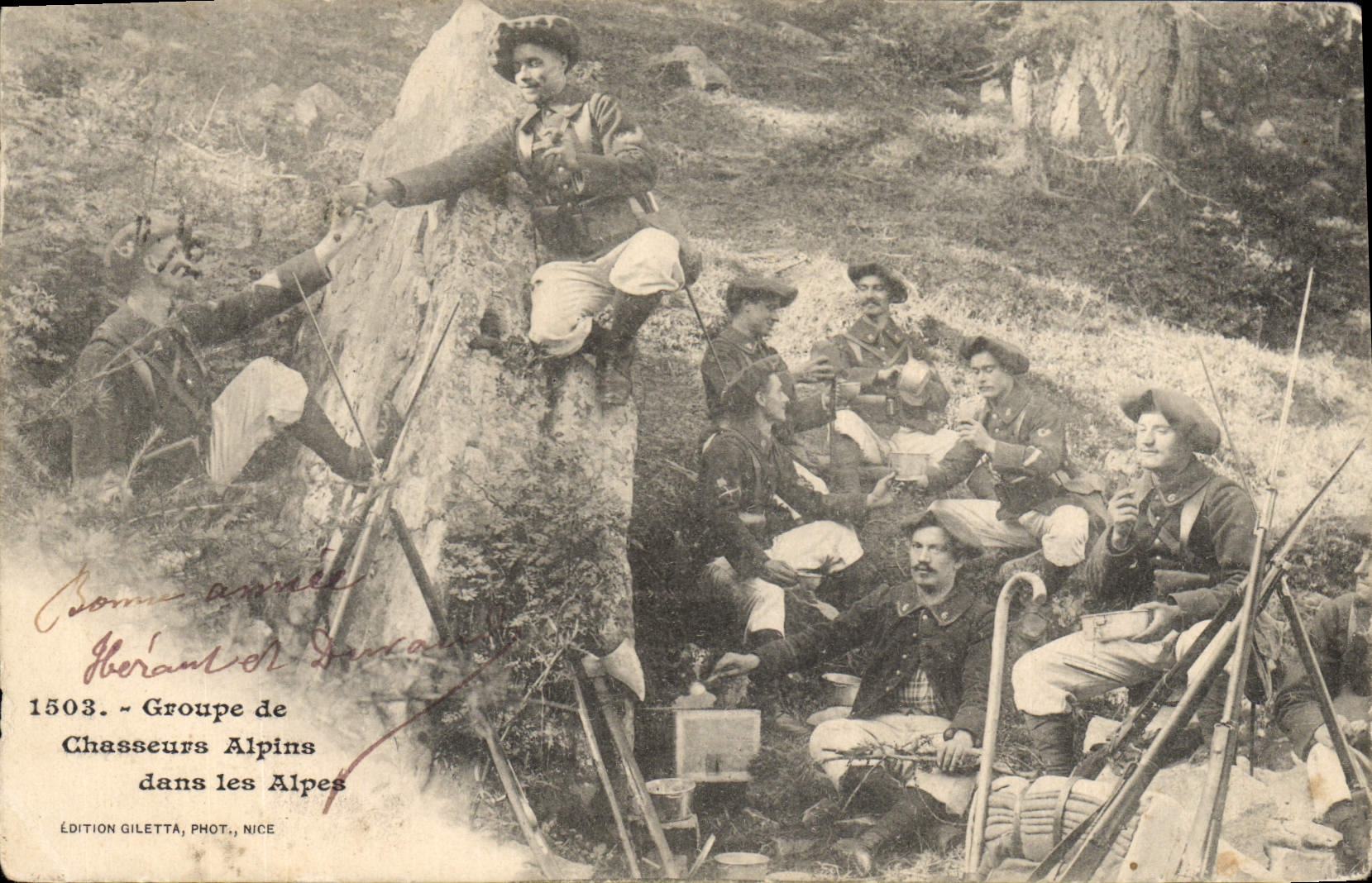 CPA Militaria Chasseurs Alpins dans les Alpes 