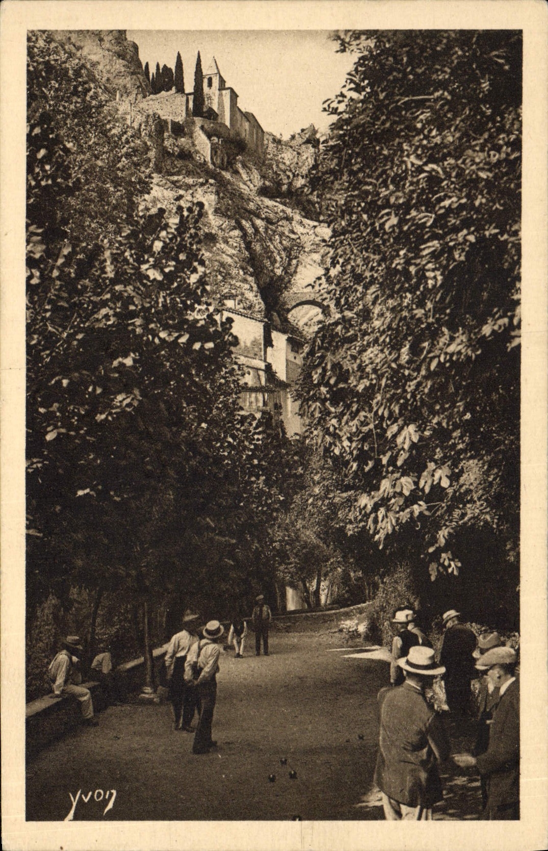 Vintage Postcard Petanque Provence Bowlers has Moustiers co. Marie