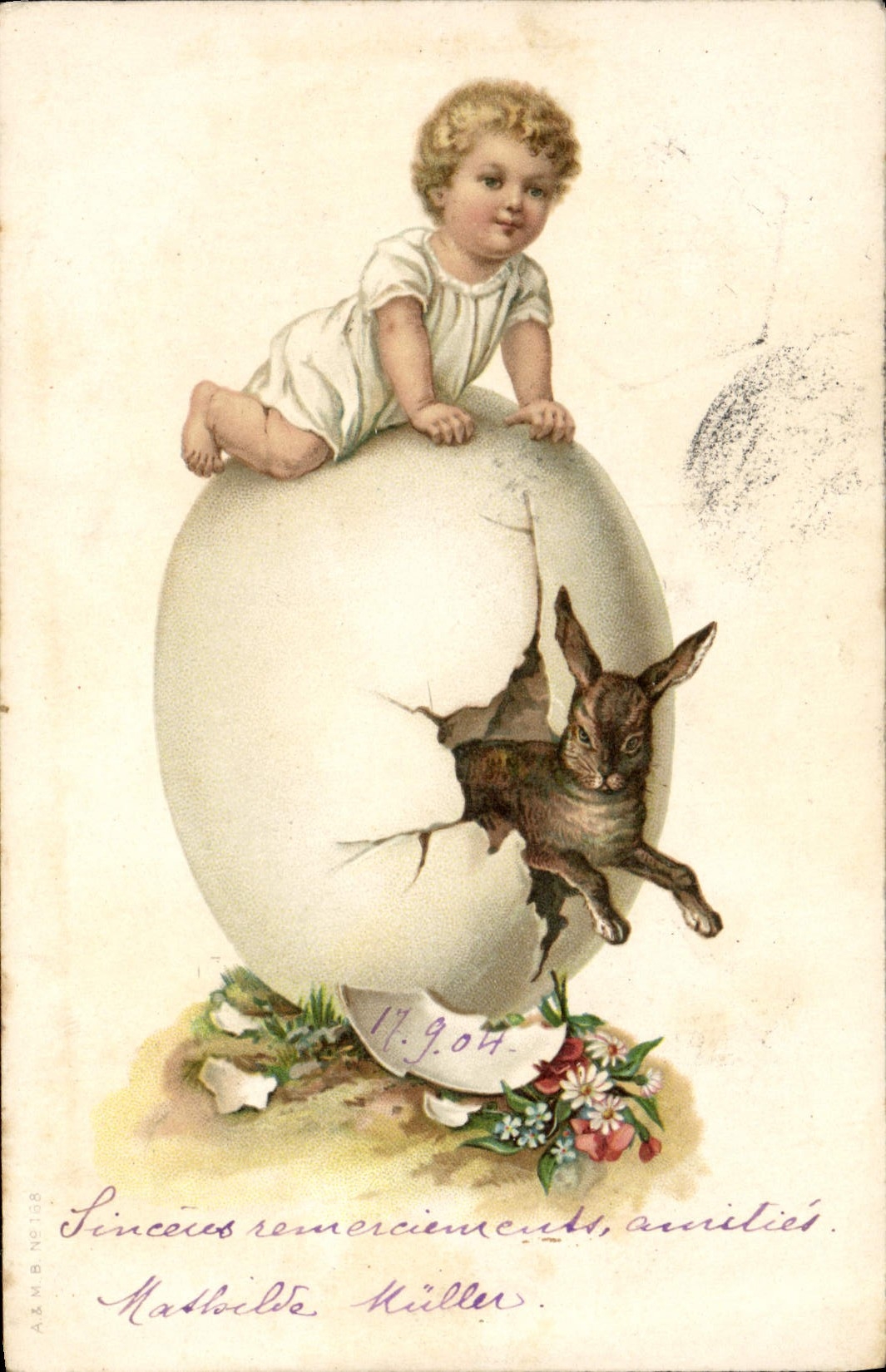 CPA Lapin Lapins Enfant oeuf 