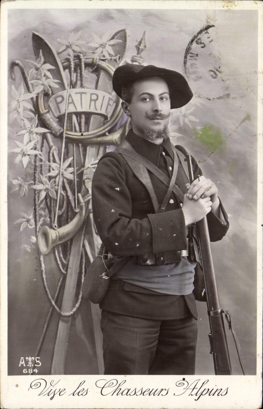 CPA Militaria Chasseurs Alpins 