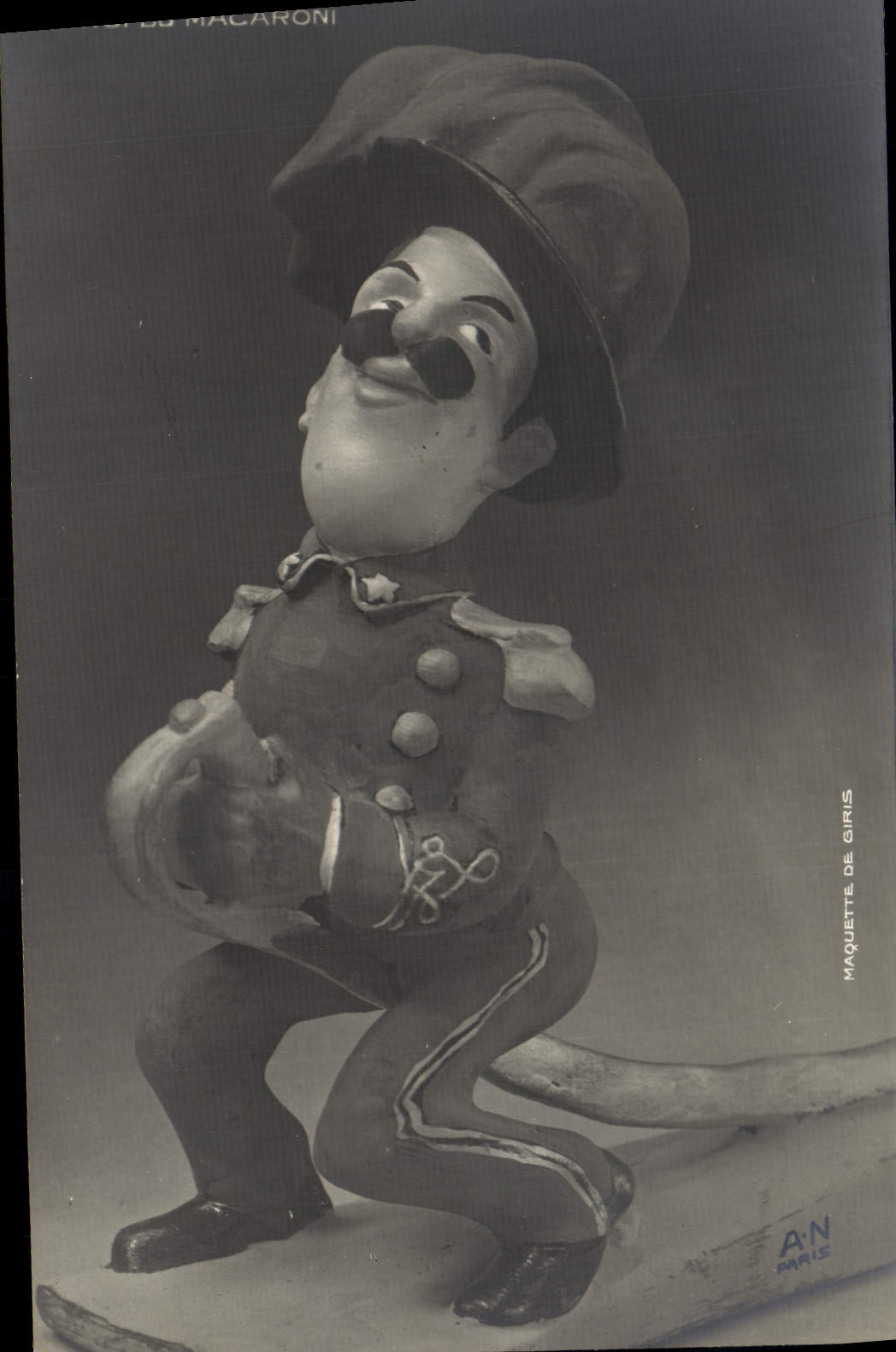 CPA Le roi du macaroni 