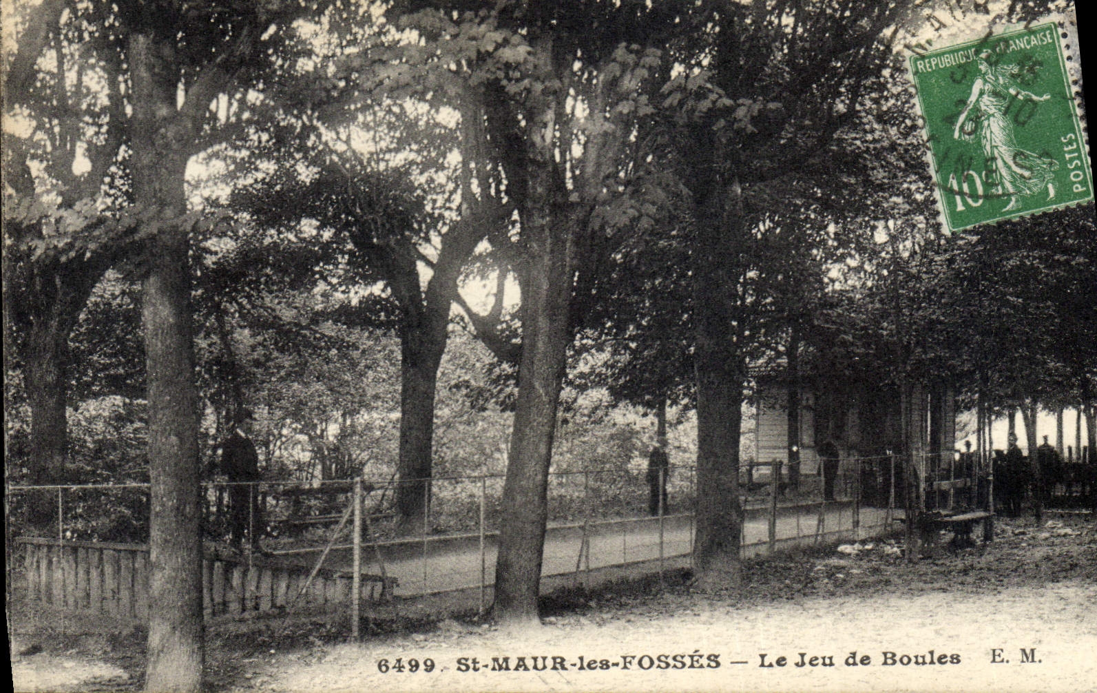 Vintage Postcard Game of bowls St Maur Pits set of balls