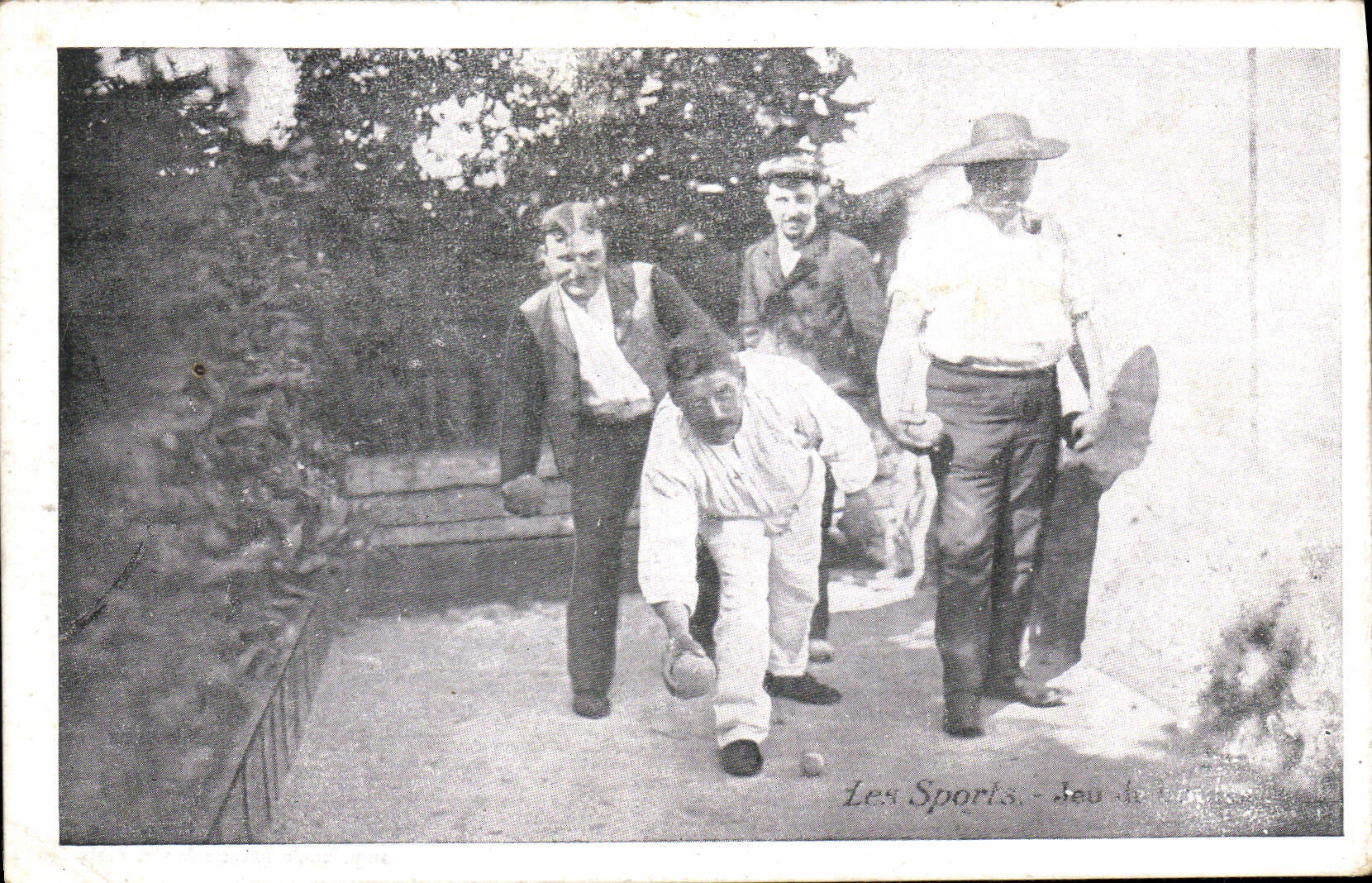 Vintage Postcard Game of bowls Set of balls