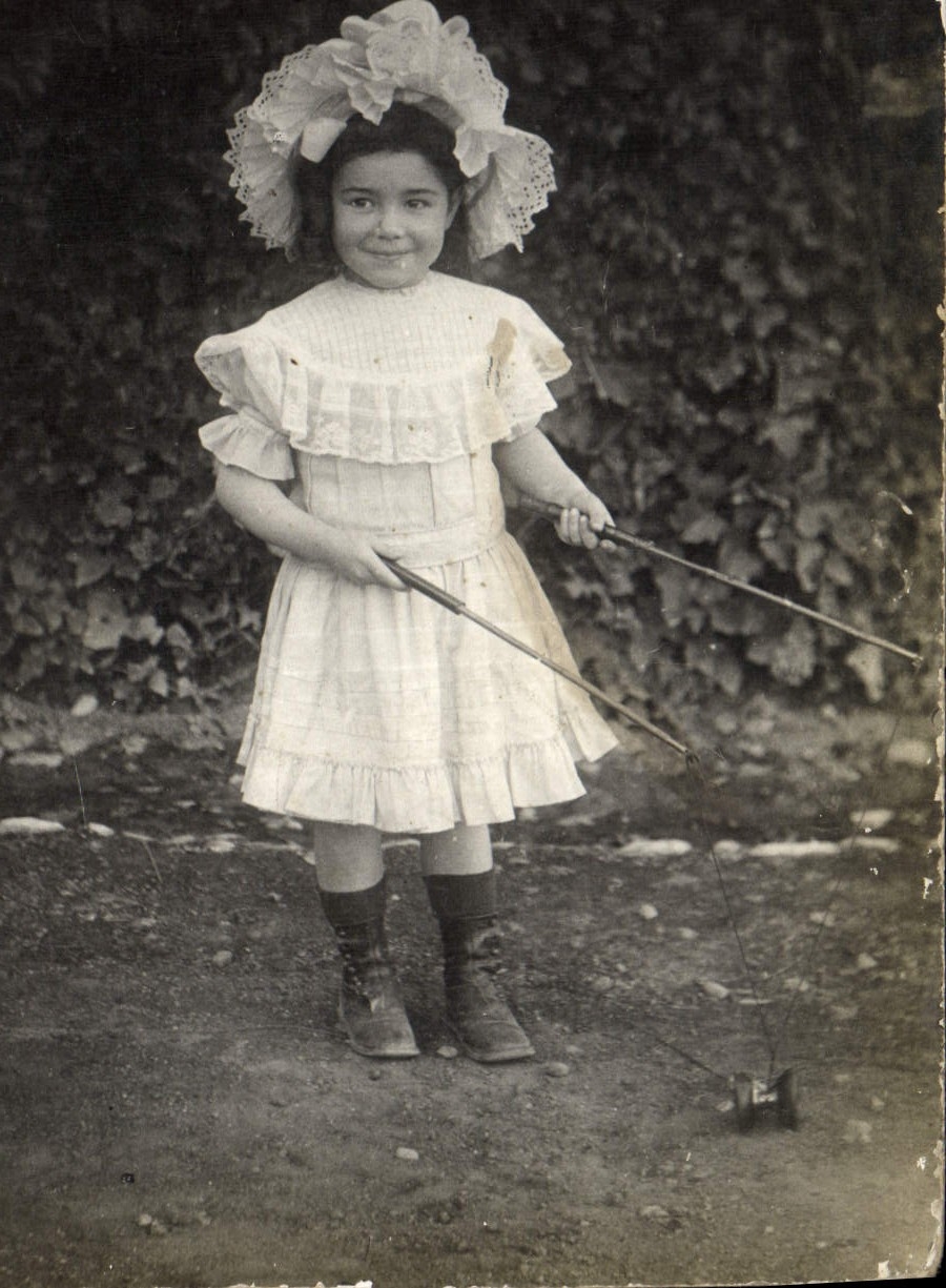 CPA Diabolo Enfant 