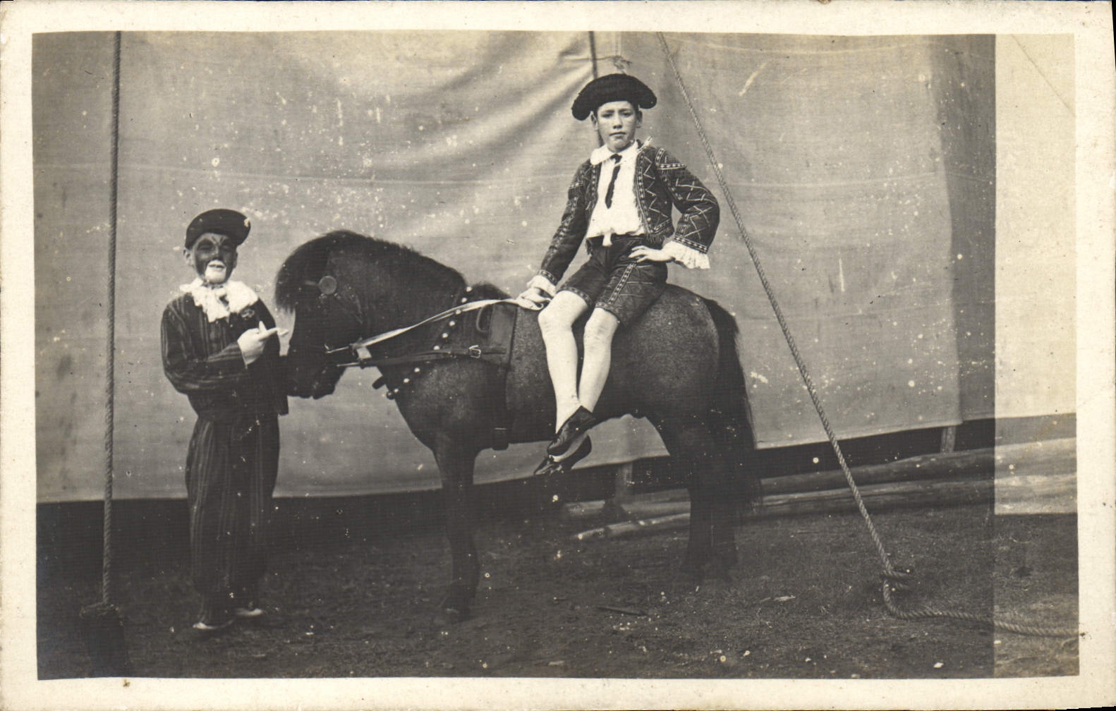 CPA Cirque Artistes Cheval poney 