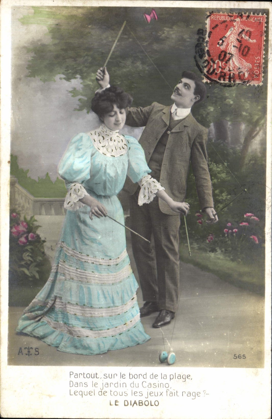 CPA Diabolo Femme 