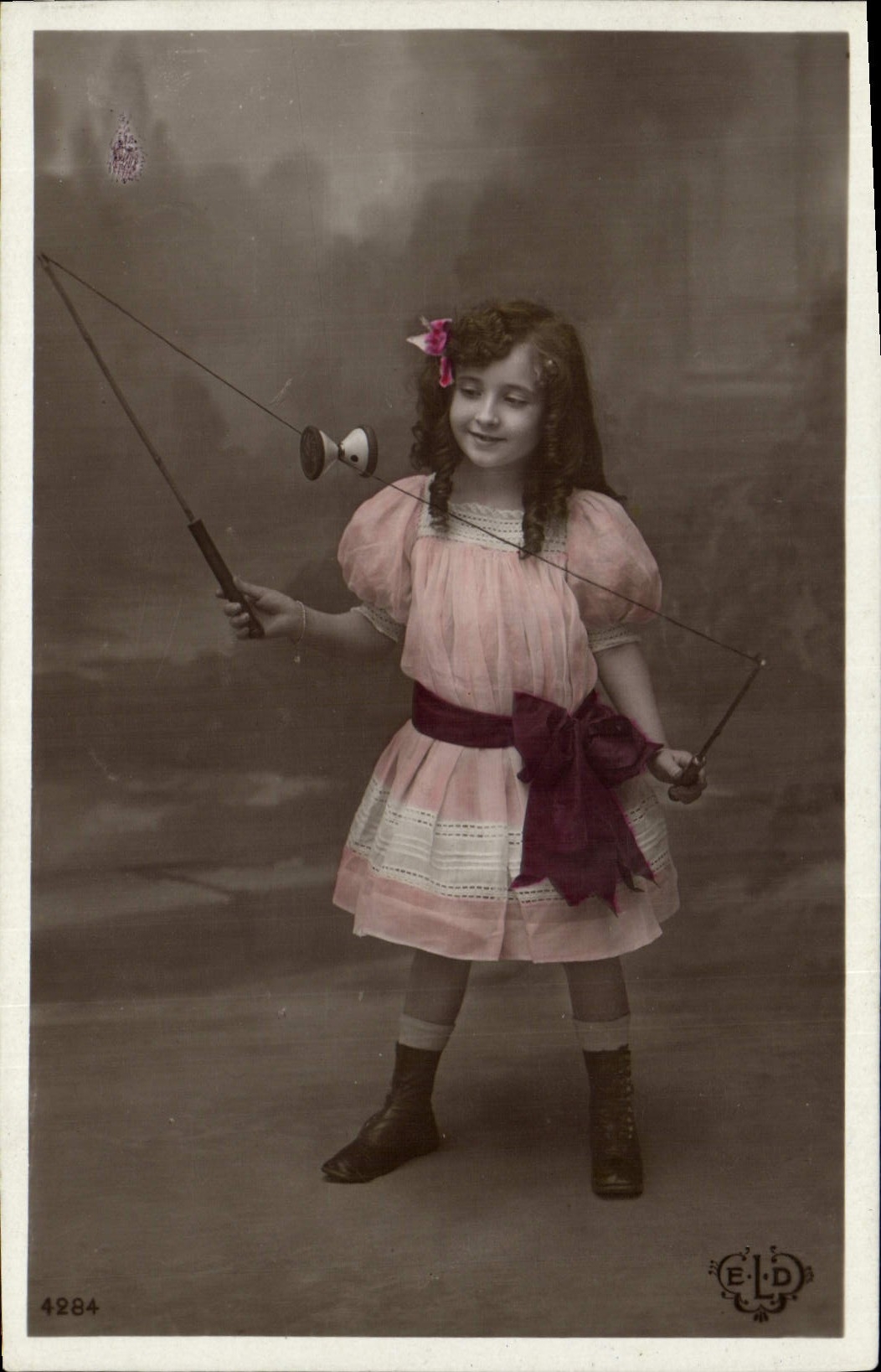 CPA Diabolo Enfant 