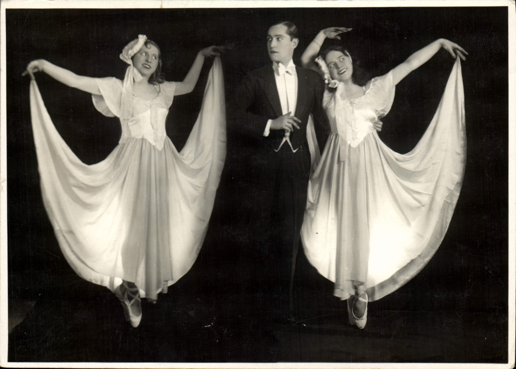 Postal Artistas Danza