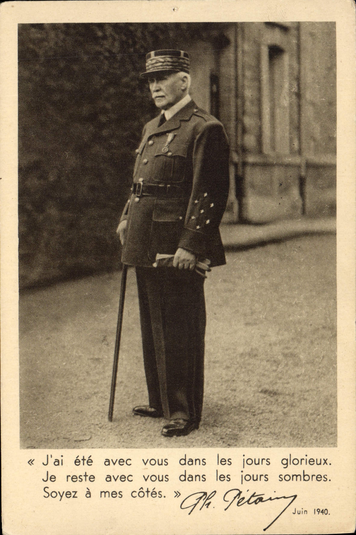 CPA Militaria Philippe Petain 