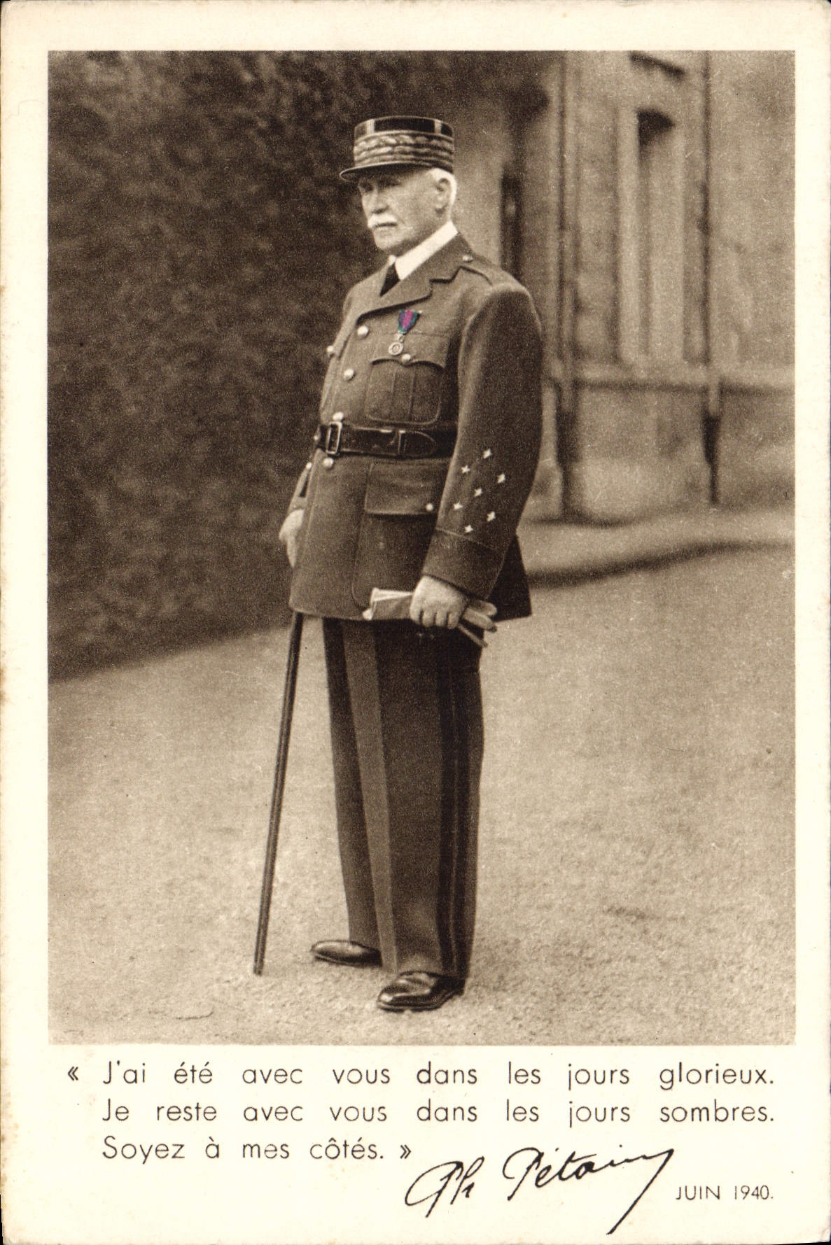 CPA Militaria Philippe Petain 