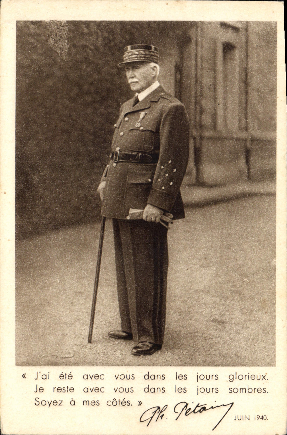 CPA Militaria Philippe Petain 
