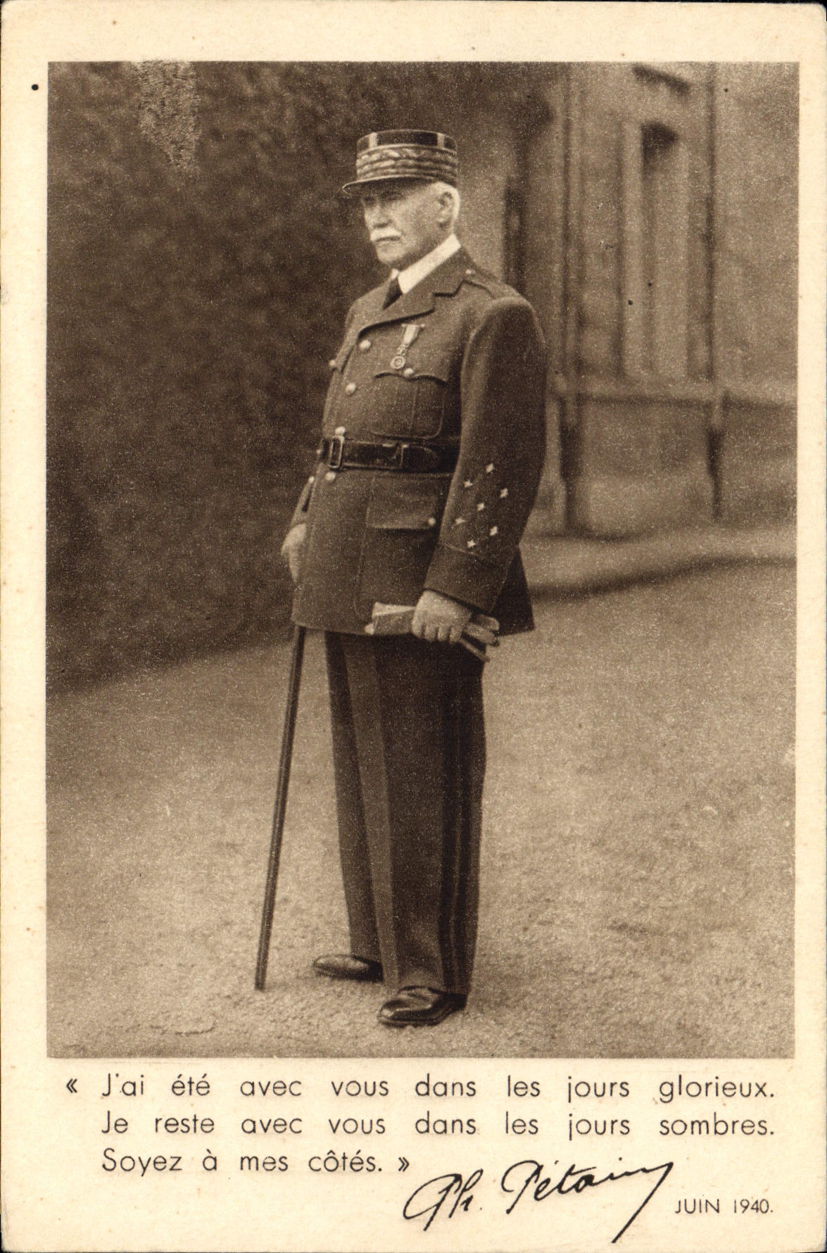 CPA Militaria Philippe Petain 