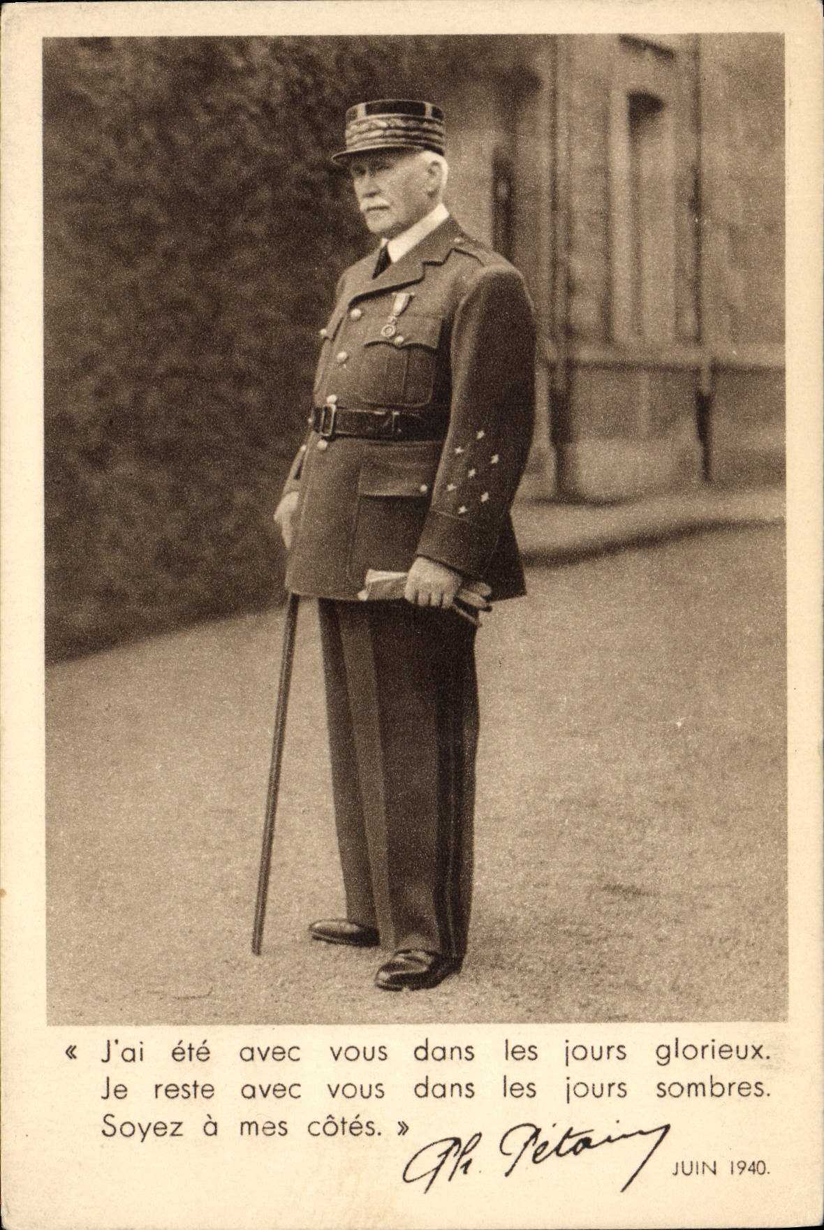 CPA Militaria Philippe Petain 