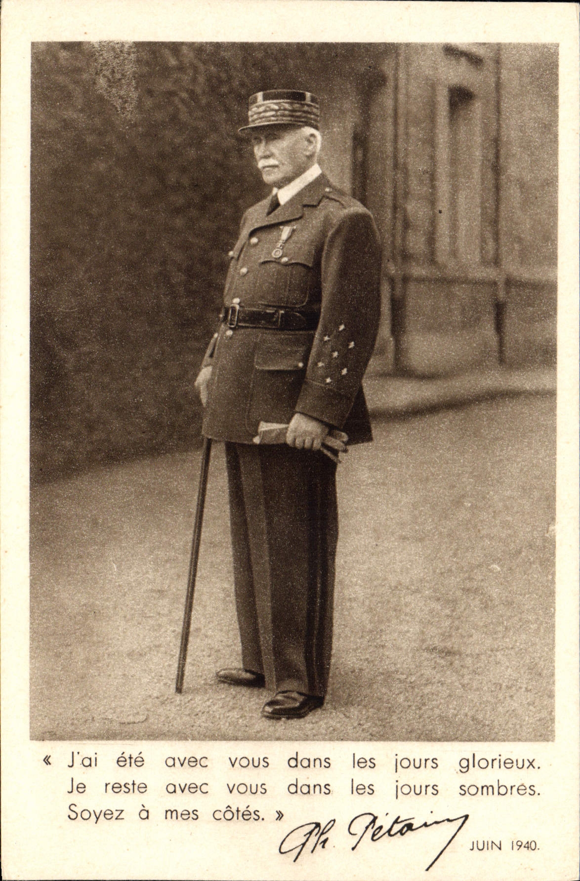 CPA Militaria Philippe Petain 