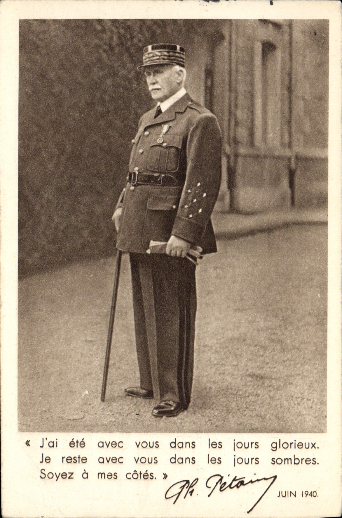 CPA Militaria Philippe Petain 
