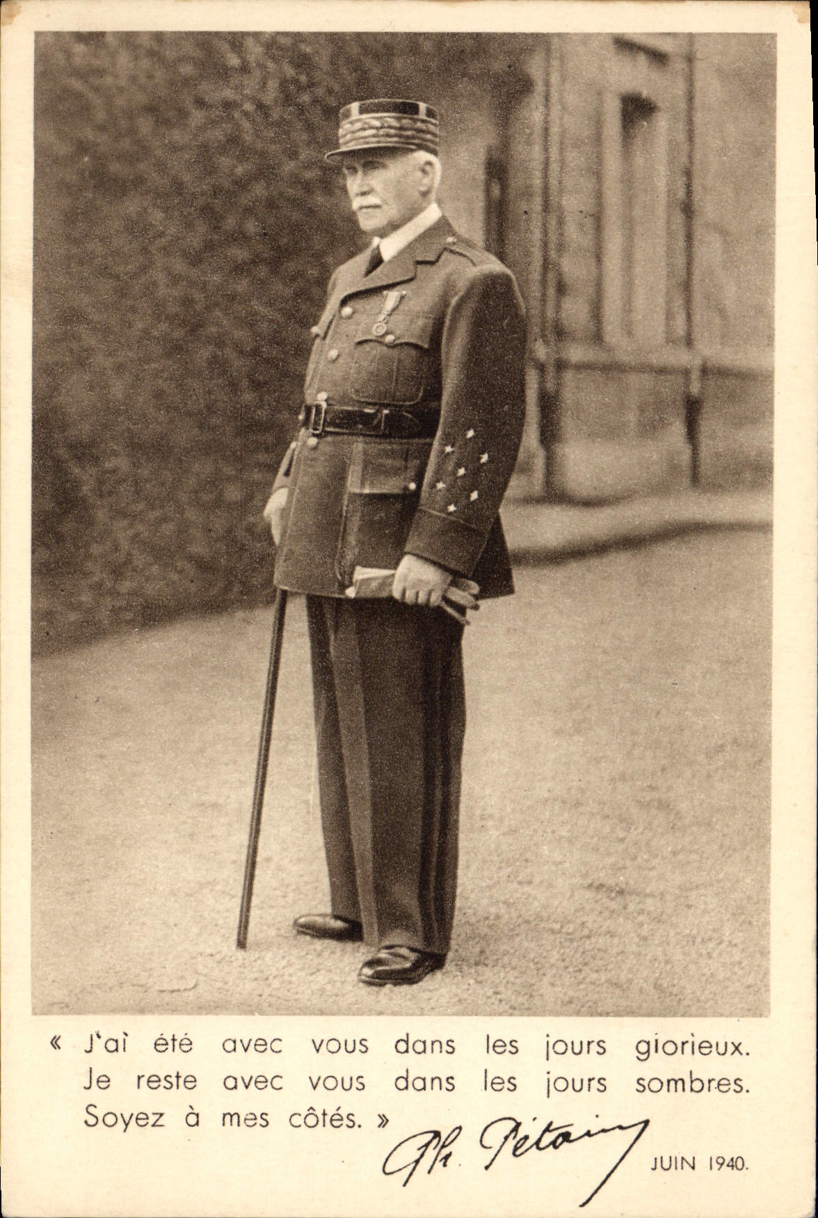CPA Militaria Philippe Petain 