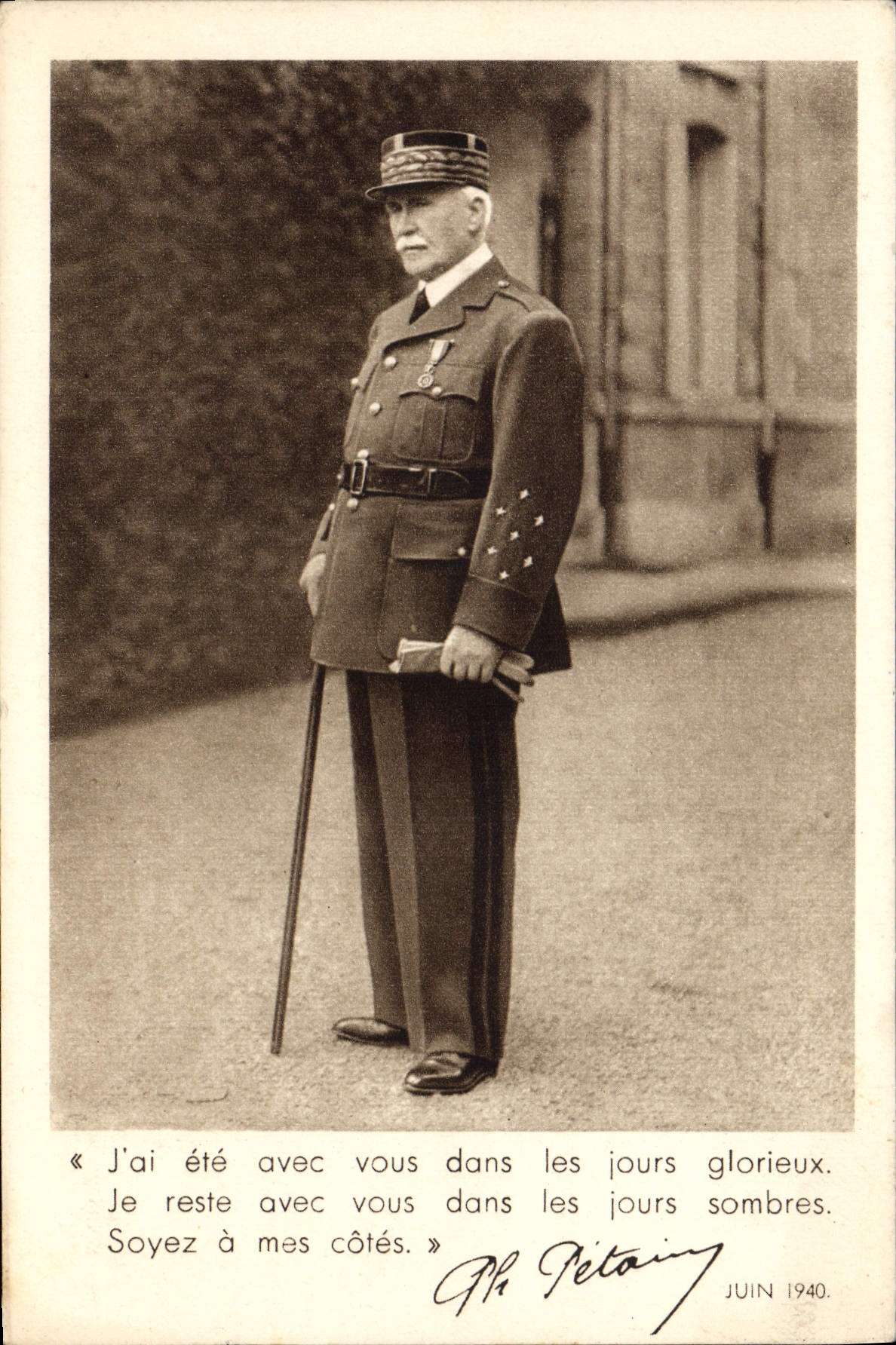 CPA Militaria Philippe Petain 