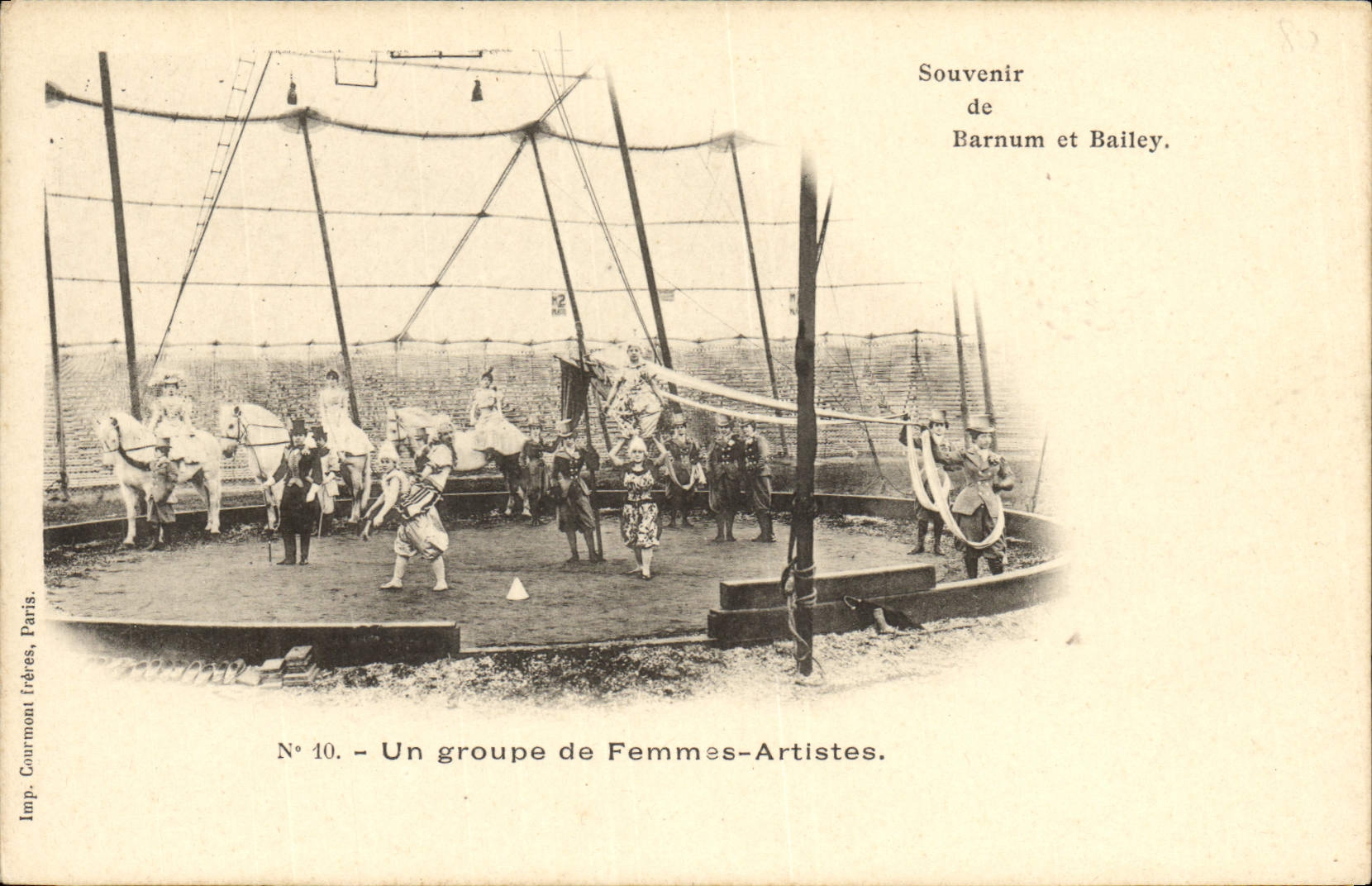 CPA Cirque Barnum et Bailey Un groupe de femmes artistes 
