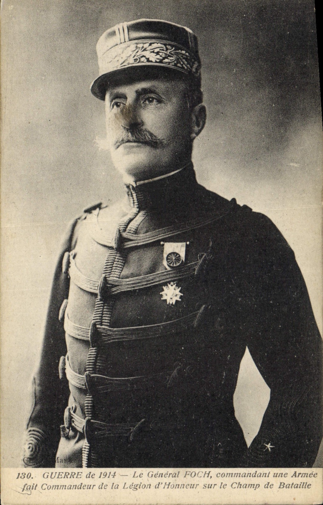 Vintage Postcard Militaria General Foch ordering an army