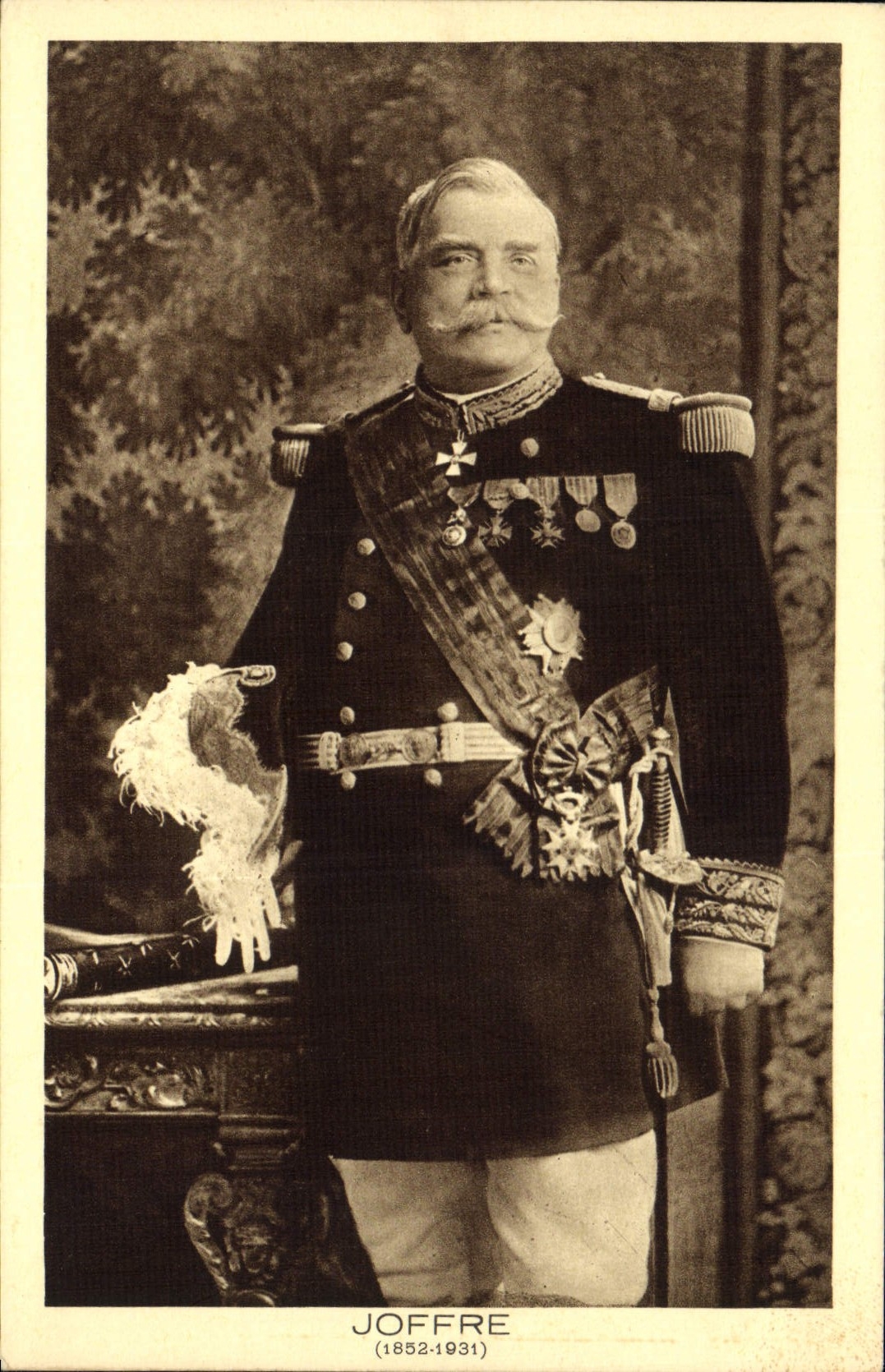 CPA Militaria Joffre 