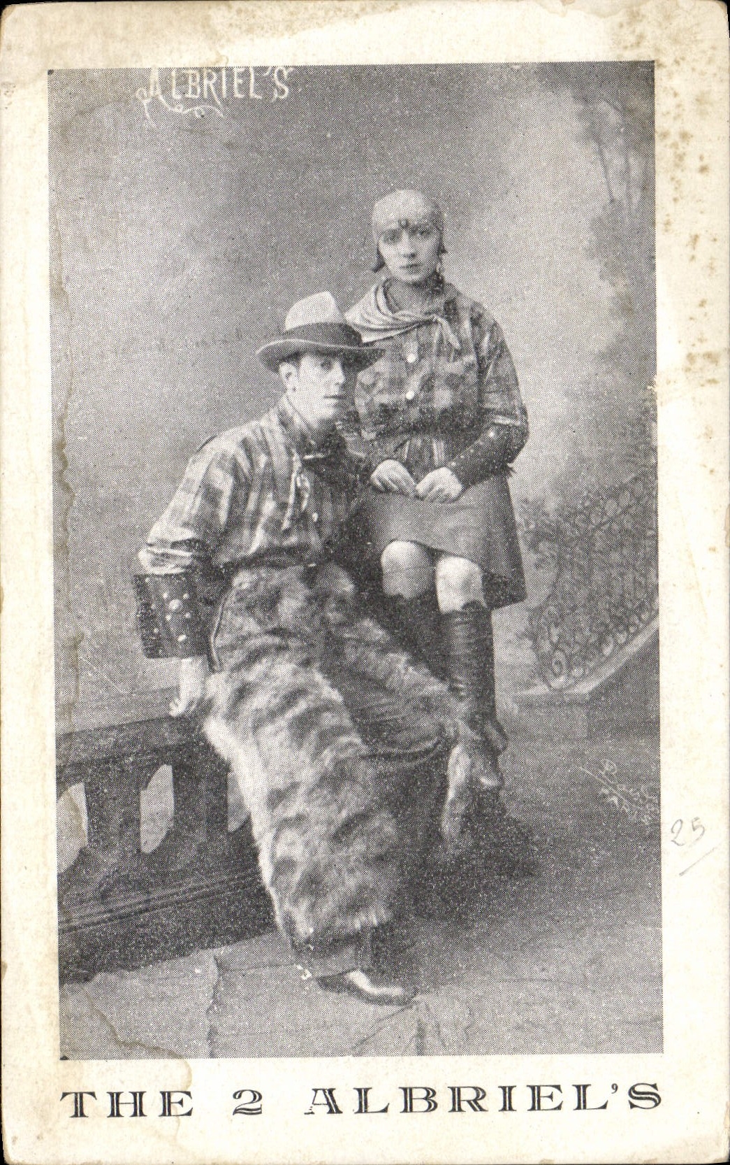 CPA The 2 Albriel' s