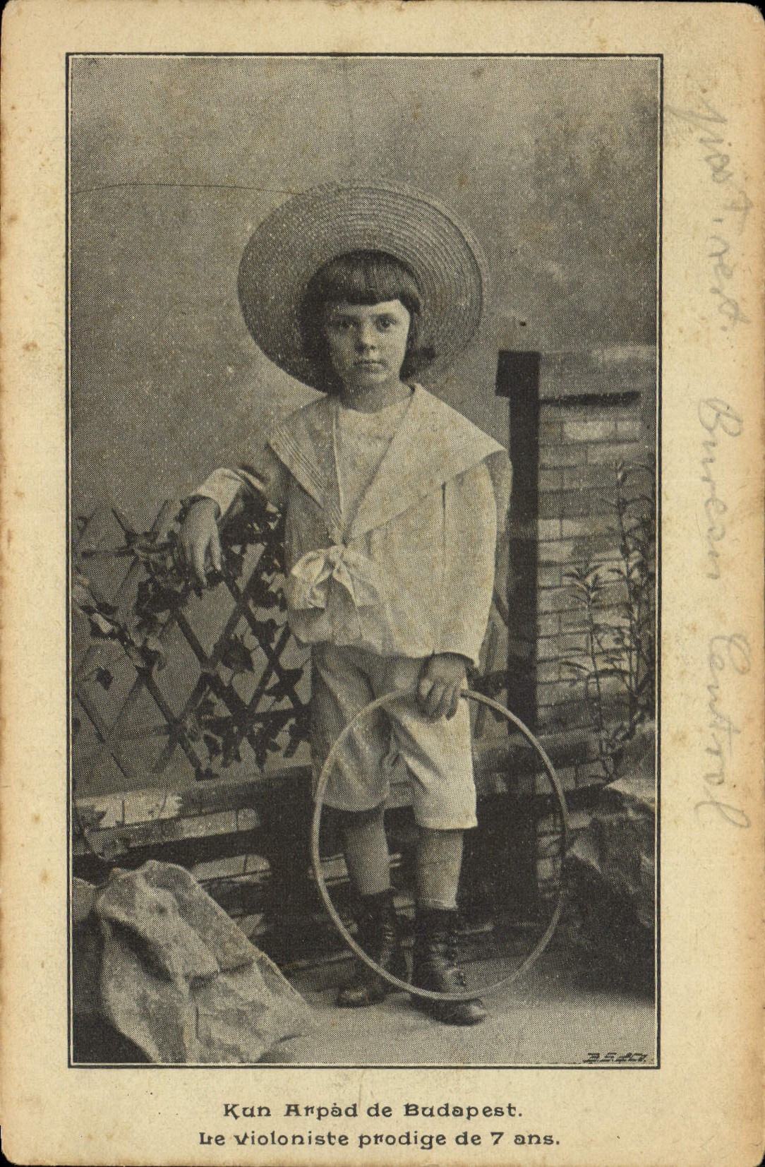 CPA Kun Arpad de Budapest Le violoniste prodige de 7 ans Violon