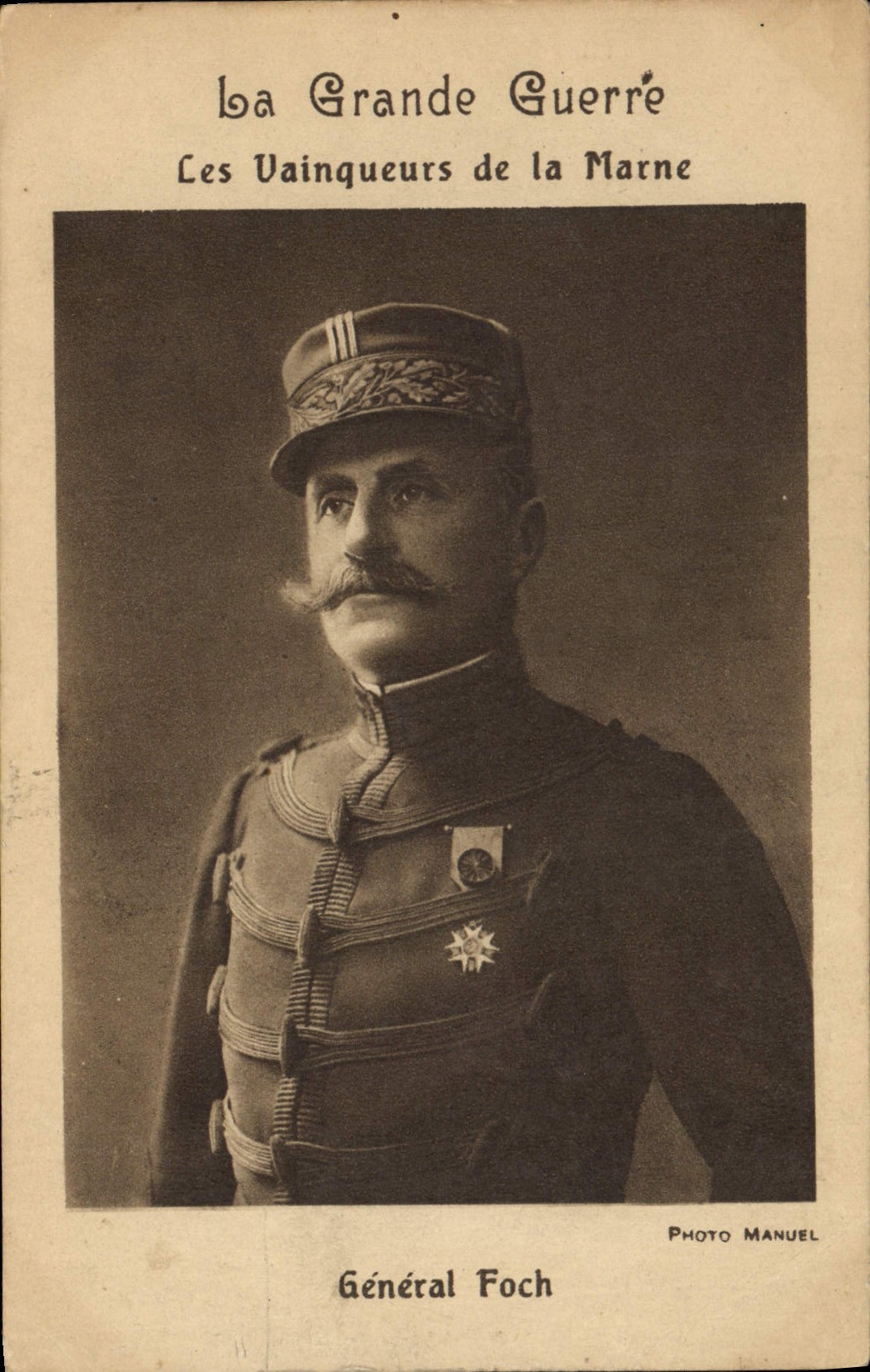 CPA Militaria General Foch Vainqueurs de la Marne