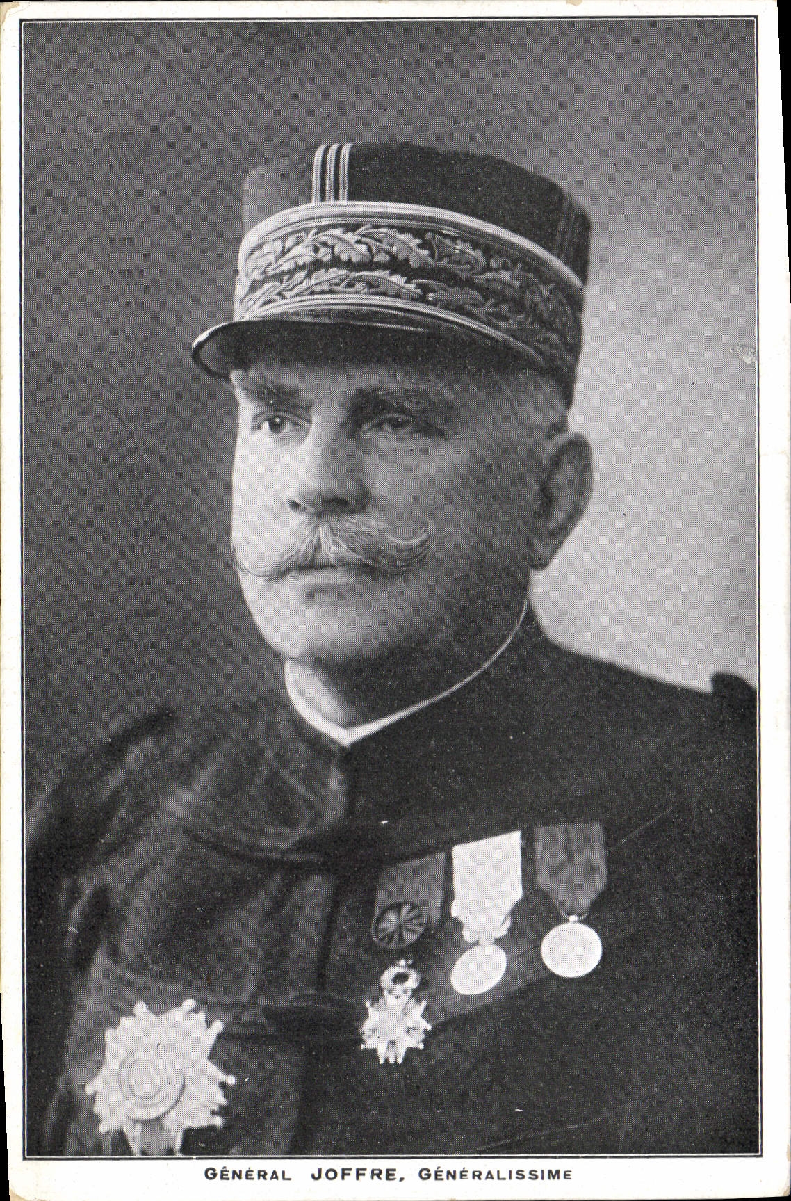 CPA Militaria General Joffre Generalissime 