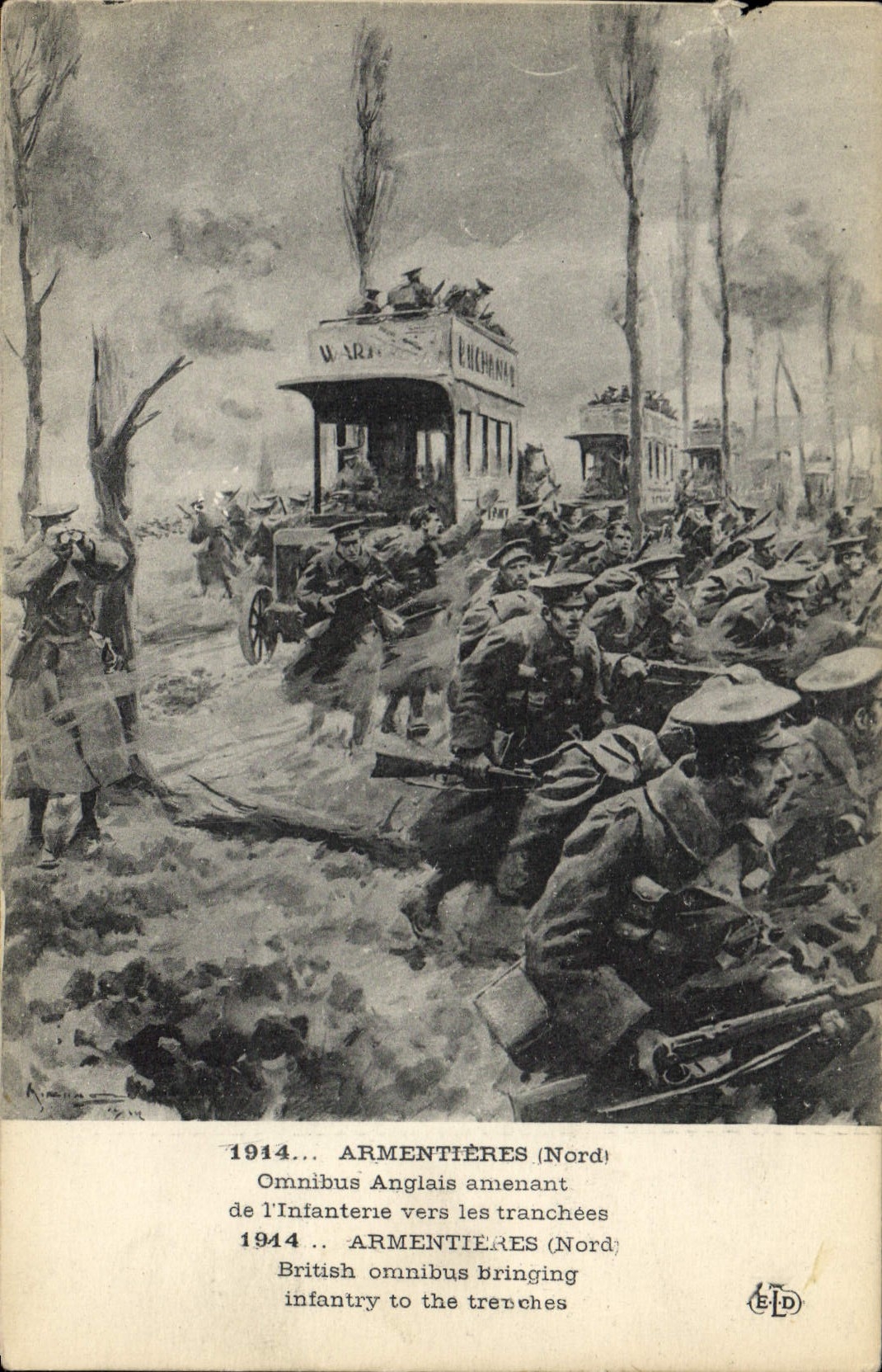 CPA Militaria Armentieres Omnibus anglais amenant de l'infanterie vers les tranchees