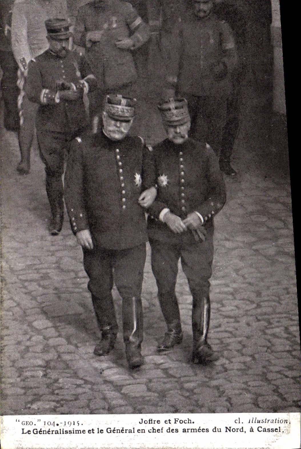 CPA Militaria Joffre et Foch Le generalissime et le general en chef des armees du Nord a CAsse 