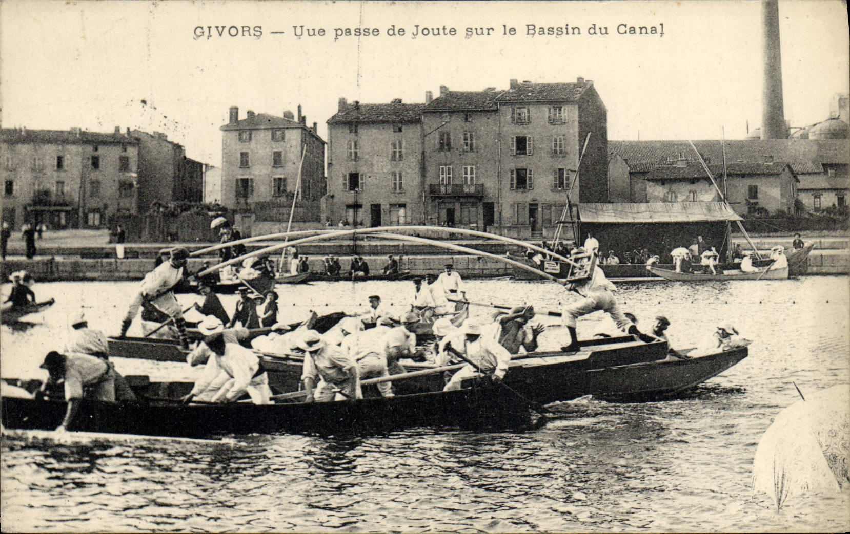 CPA Givors Une passe de joute sur le bassin du canal