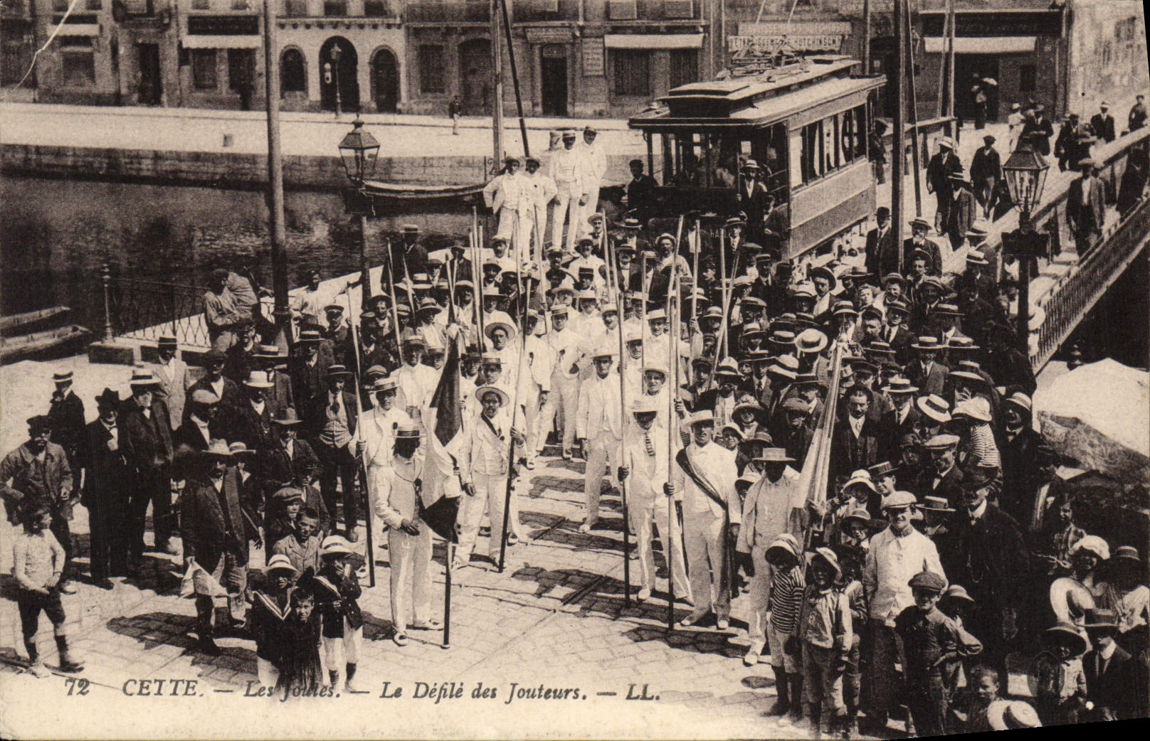 CPA Cette Les joutes Le defile des jouteurs Tramway TOP