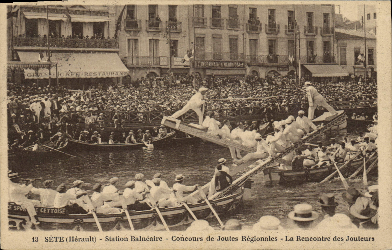 CPA Sete Concours de joutes regionales La rencontre des jouteurs
