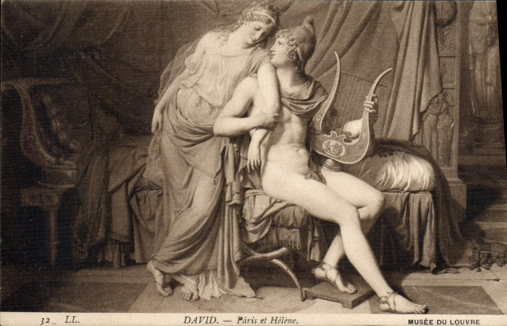 CPA David Paris et Helene Paris Musee du Louvre