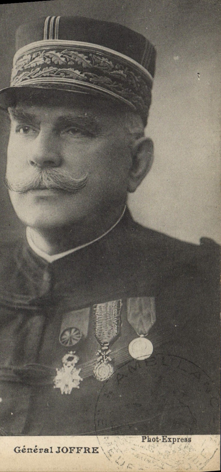 CPA Militaria General Joffre 