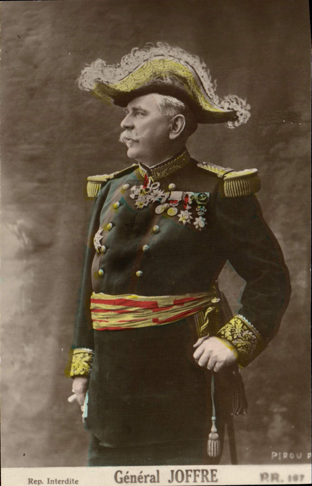 CPA Militaria General Joffre 