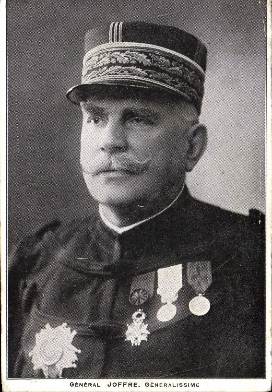 CPA Militaria General Joffre 