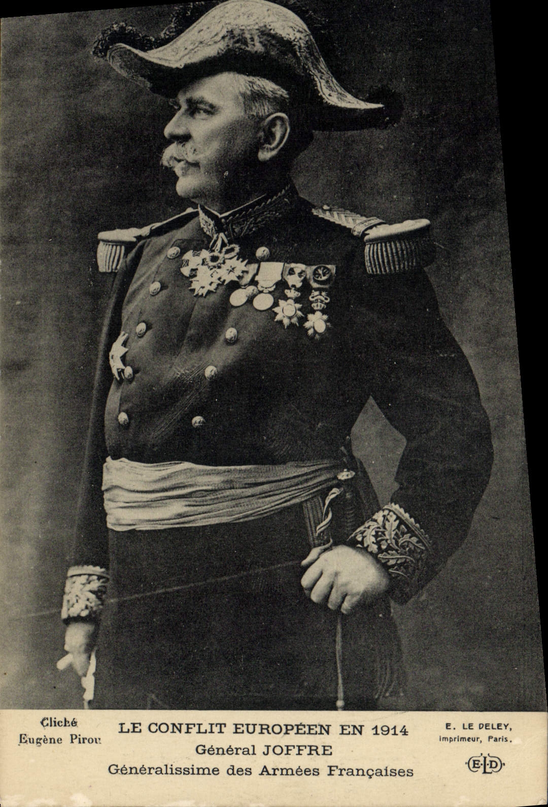 CPA Militaria General Joffre 