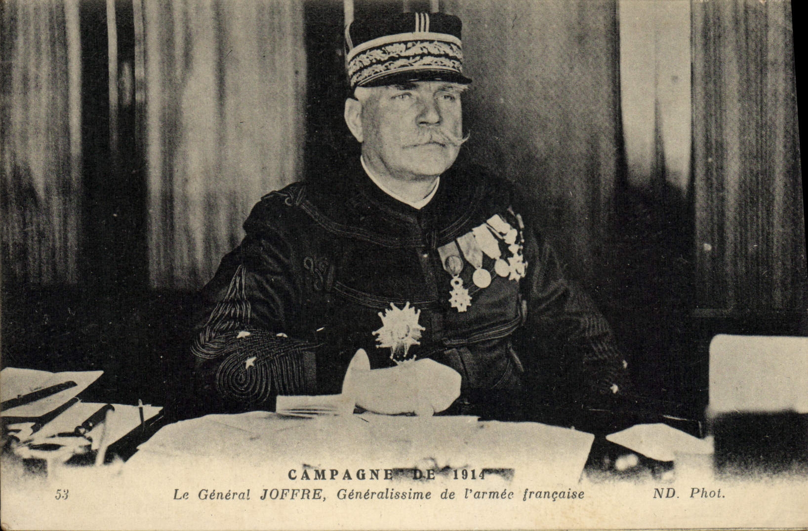 CPA Militaria Le General Joffre Generalissime des Armees Francaises 