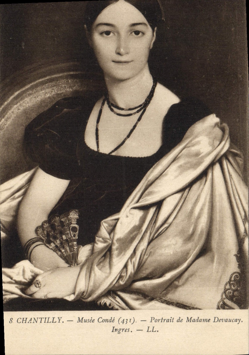 CPA Chantilly Musee Conde Portrait de Madame Devaucay Ingres 