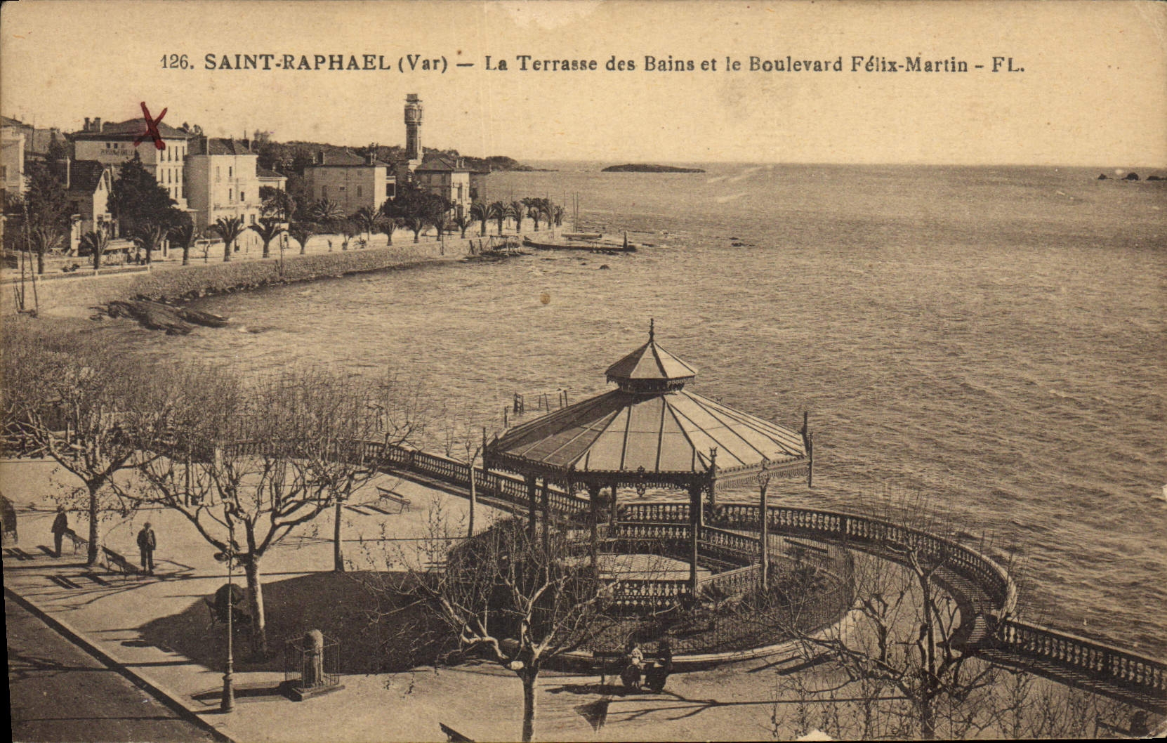 Vintage Postcard Saint Raphael the terrace of the baths and the boulevard Felix Martin kiosk