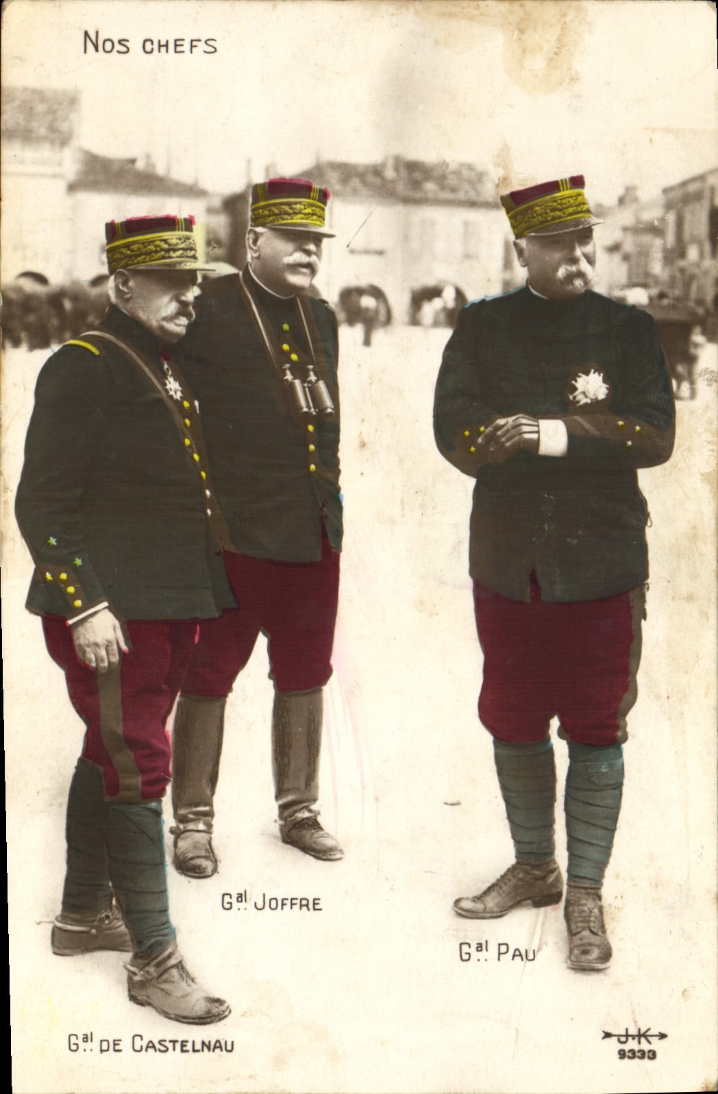 CPA Militaria Nos chefs General de Castelnau Joffre Pau