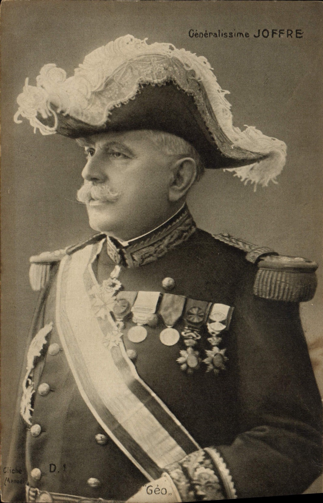 CPA Militaria Generalissime Joffre
